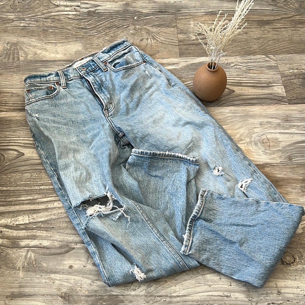 ABERCROMBIE CURVE LOVE 90s STRAIGHT ULTRA HIGH RISE JEAN